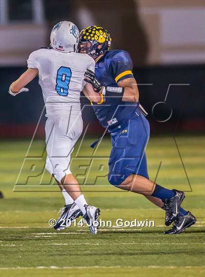 Thumbnail 3 in Sweeny vs. La Marque (UIL Region 3 4A Div 2 Area)  photogallery.
