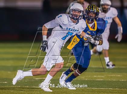 Thumbnail 1 in Sweeny vs. La Marque (UIL Region 3 4A Div 2 Area)  photogallery.