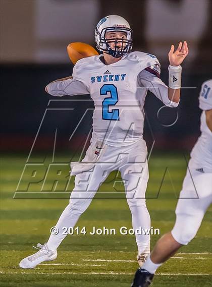 Thumbnail 2 in Sweeny vs. La Marque (UIL Region 3 4A Div 2 Area)  photogallery.