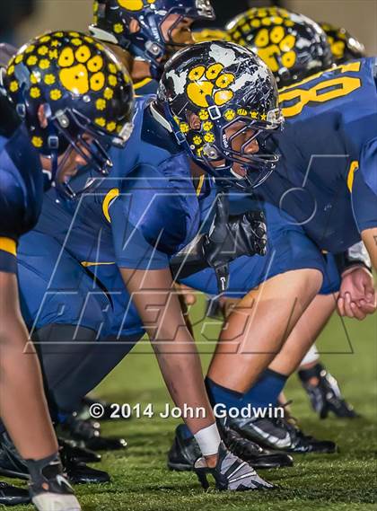 Thumbnail 3 in Sweeny vs. La Marque (UIL Region 3 4A Div 2 Area)  photogallery.