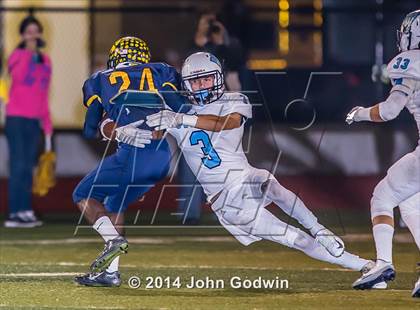 Thumbnail 3 in Sweeny vs. La Marque (UIL Region 3 4A Div 2 Area)  photogallery.
