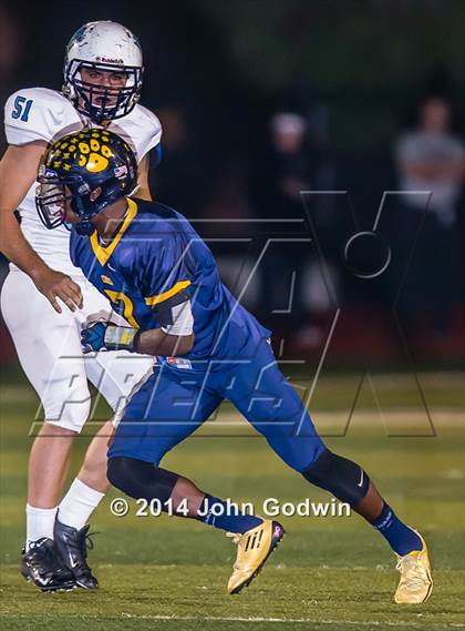 Thumbnail 3 in Sweeny vs. La Marque (UIL Region 3 4A Div 2 Area)  photogallery.