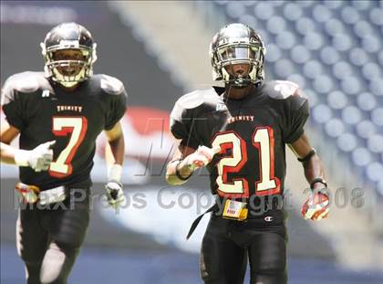 Thumbnail 2 in Curtis vs. Trinity (Kirk Herbstreit Varsity Football Series) photogallery.