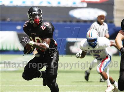Thumbnail 2 in Curtis vs. Trinity (Kirk Herbstreit Varsity Football Series) photogallery.