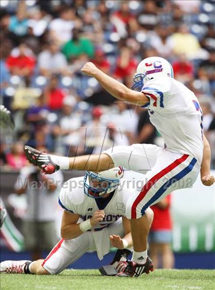 Thumbnail 2 in Curtis vs. Trinity (Kirk Herbstreit Varsity Football Series) photogallery.