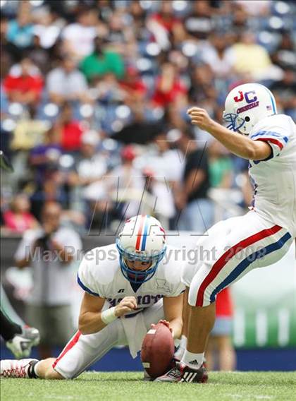 Thumbnail 1 in Curtis vs. Trinity (Kirk Herbstreit Varsity Football Series) photogallery.