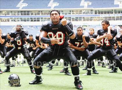 Thumbnail 2 in Curtis vs. Trinity (Kirk Herbstreit Varsity Football Series) photogallery.