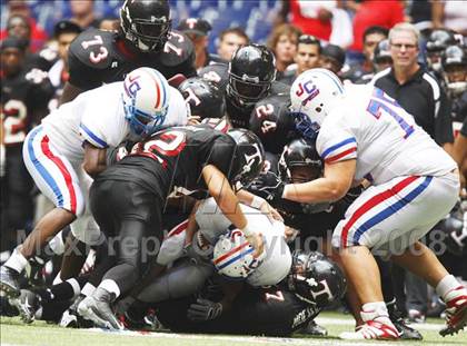 Thumbnail 3 in Curtis vs. Trinity (Kirk Herbstreit Varsity Football Series) photogallery.