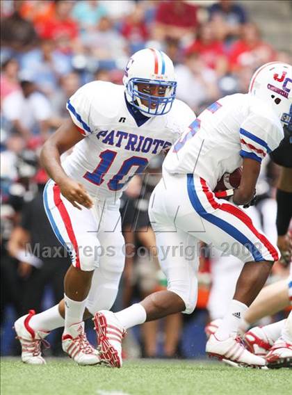 Thumbnail 2 in Curtis vs. Trinity (Kirk Herbstreit Varsity Football Series) photogallery.
