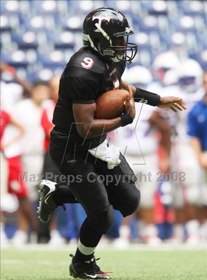 Thumbnail 1 in Curtis vs. Trinity (Kirk Herbstreit Varsity Football Series) photogallery.