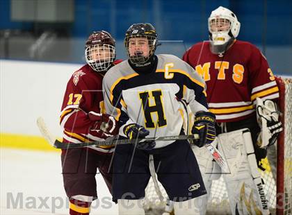 Thumbnail 2 in Sheehan @ Housatonic/Northwestern photogallery.