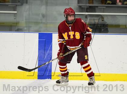 Thumbnail 2 in Sheehan @ Housatonic/Northwestern photogallery.