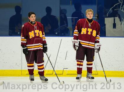 Thumbnail 1 in Sheehan @ Housatonic/Northwestern photogallery.