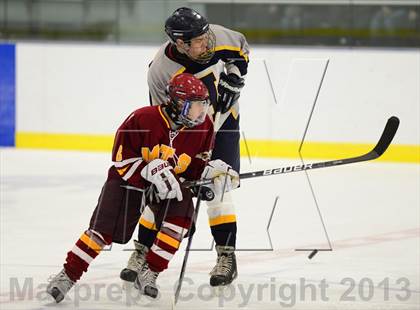 Thumbnail 3 in Sheehan @ Housatonic/Northwestern photogallery.
