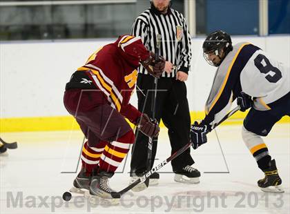Thumbnail 2 in Sheehan @ Housatonic/Northwestern photogallery.