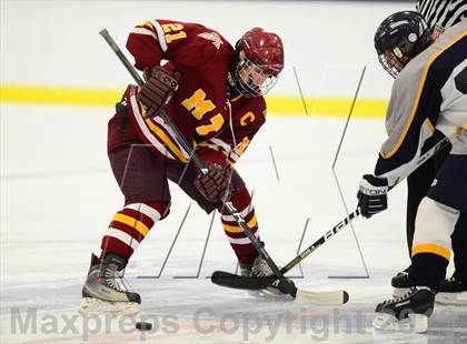 Thumbnail 2 in Sheehan @ Housatonic/Northwestern photogallery.