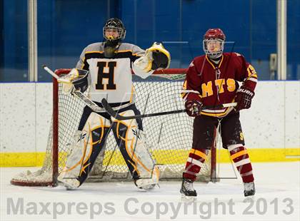 Thumbnail 1 in Sheehan @ Housatonic/Northwestern photogallery.