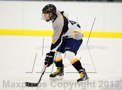 Thumbnail 1 in Sheehan @ Housatonic/Northwestern photogallery.
