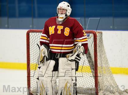 Thumbnail 3 in Sheehan @ Housatonic/Northwestern photogallery.