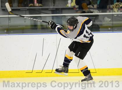 Thumbnail 1 in Sheehan @ Housatonic/Northwestern photogallery.
