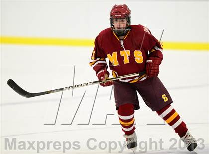 Thumbnail 3 in Sheehan @ Housatonic/Northwestern photogallery.