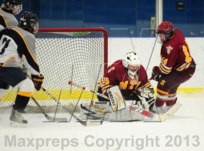 Thumbnail 3 in Sheehan @ Housatonic/Northwestern photogallery.