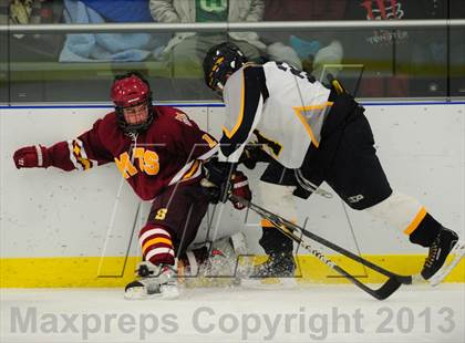 Thumbnail 1 in Sheehan @ Housatonic/Northwestern photogallery.