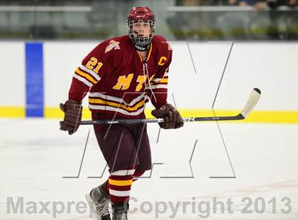 Thumbnail 3 in Sheehan @ Housatonic/Northwestern photogallery.