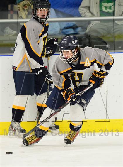 Thumbnail 2 in Sheehan @ Housatonic/Northwestern photogallery.