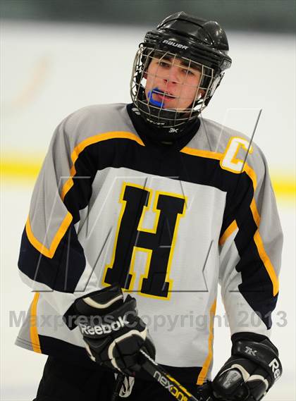 Thumbnail 3 in Sheehan @ Housatonic/Northwestern photogallery.