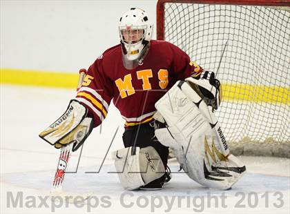 Thumbnail 2 in Sheehan @ Housatonic/Northwestern photogallery.