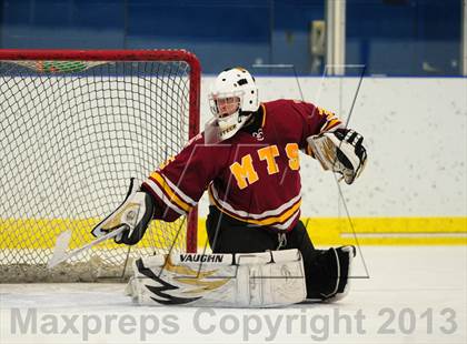 Thumbnail 1 in Sheehan @ Housatonic/Northwestern photogallery.