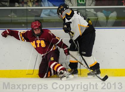 Thumbnail 3 in Sheehan @ Housatonic/Northwestern photogallery.