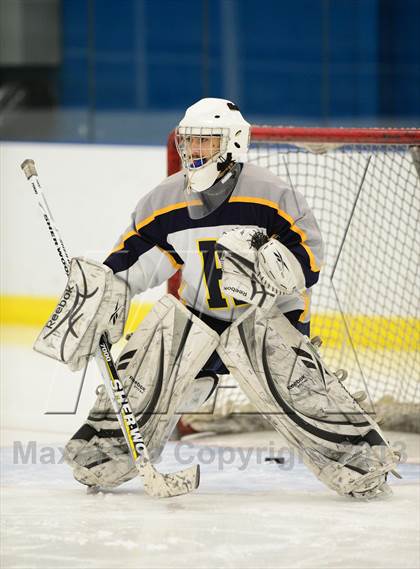 Thumbnail 1 in Sheehan @ Housatonic/Northwestern photogallery.