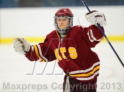 Thumbnail 1 in Sheehan @ Housatonic/Northwestern photogallery.