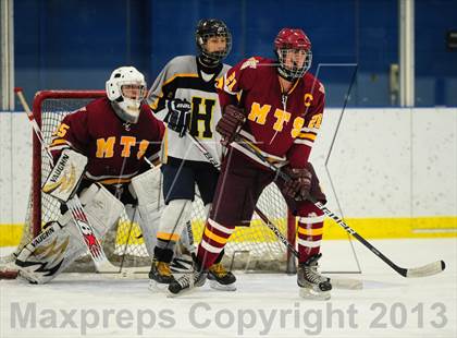 Thumbnail 2 in Sheehan @ Housatonic/Northwestern photogallery.