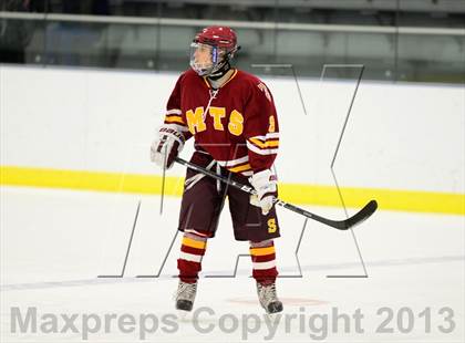 Thumbnail 1 in Sheehan @ Housatonic/Northwestern photogallery.