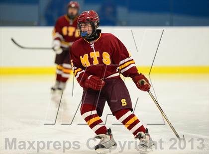 Thumbnail 2 in Sheehan @ Housatonic/Northwestern photogallery.
