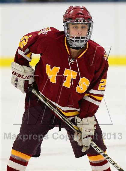Thumbnail 2 in Sheehan @ Housatonic/Northwestern photogallery.