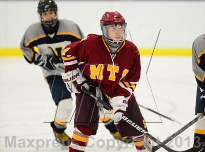 Thumbnail 1 in Sheehan @ Housatonic/Northwestern photogallery.