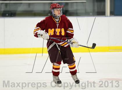 Thumbnail 2 in Sheehan @ Housatonic/Northwestern photogallery.