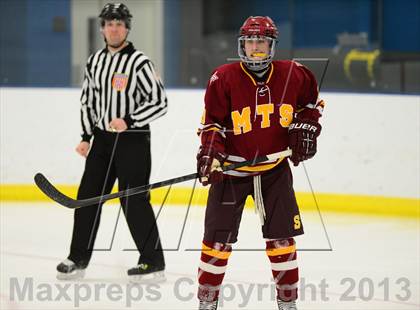 Thumbnail 1 in Sheehan @ Housatonic/Northwestern photogallery.
