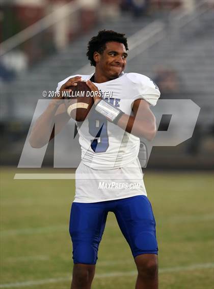 Thumbnail 1 in Independence vs LaVergne  photogallery.