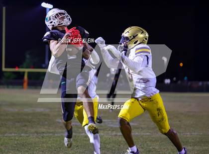 Thumbnail 1 in Saint Thomas @ Atlantic (FHSAA 5A District 14 Regional Final) photogallery.