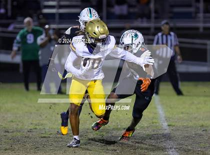 Thumbnail 2 in Saint Thomas @ Atlantic (FHSAA 5A District 14 Regional Final) photogallery.