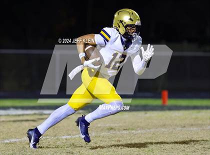 Thumbnail 1 in Saint Thomas @ Atlantic (FHSAA 5A District 14 Regional Final) photogallery.