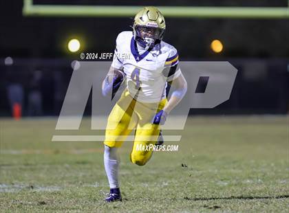 Thumbnail 1 in Saint Thomas @ Atlantic (FHSAA 5A District 14 Regional Final) photogallery.