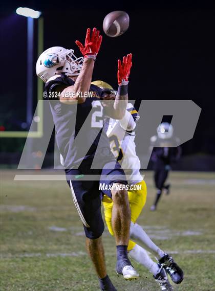 Thumbnail 3 in Saint Thomas @ Atlantic (FHSAA 5A District 14 Regional Final) photogallery.