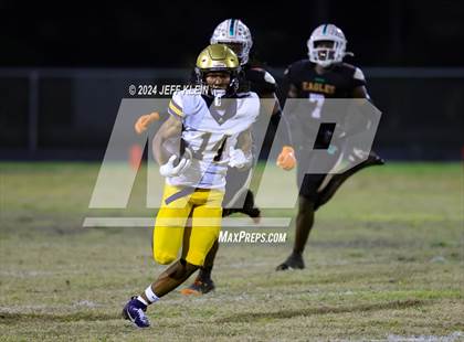 Thumbnail 2 in Saint Thomas @ Atlantic (FHSAA 5A District 14 Regional Final) photogallery.