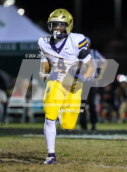 Thumbnail 3 in Saint Thomas @ Atlantic (FHSAA 5A District 14 Regional Final) photogallery.